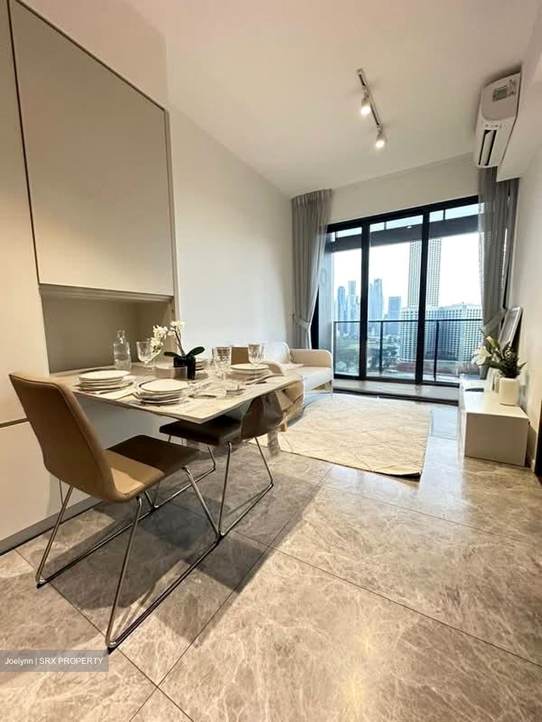 The M (D7), Apartment #558115531